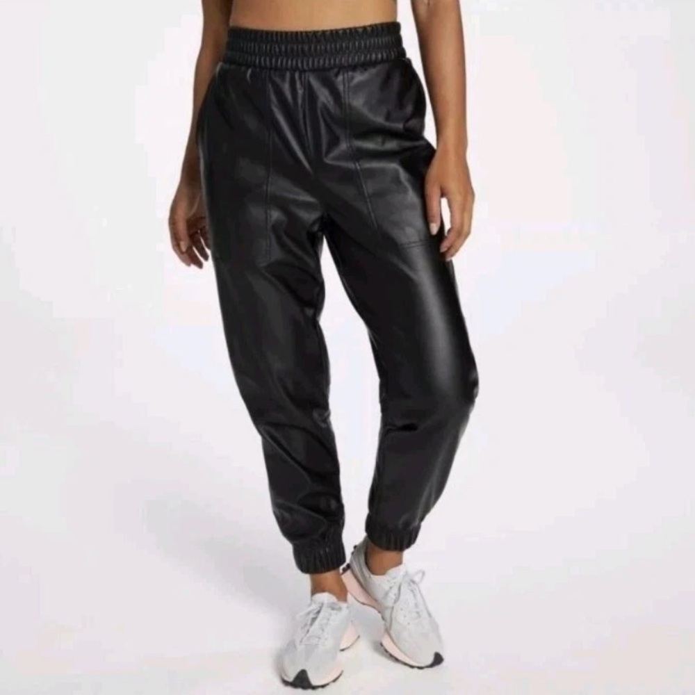 Calia Journey Collection Pure Black High Rise Leather Jogger Sz medium  NWT